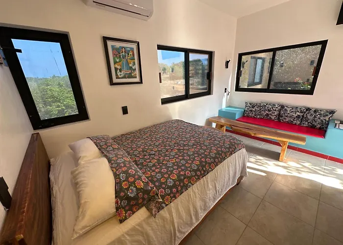 Beachfront Paradise Boutique Hotel - Sky Room